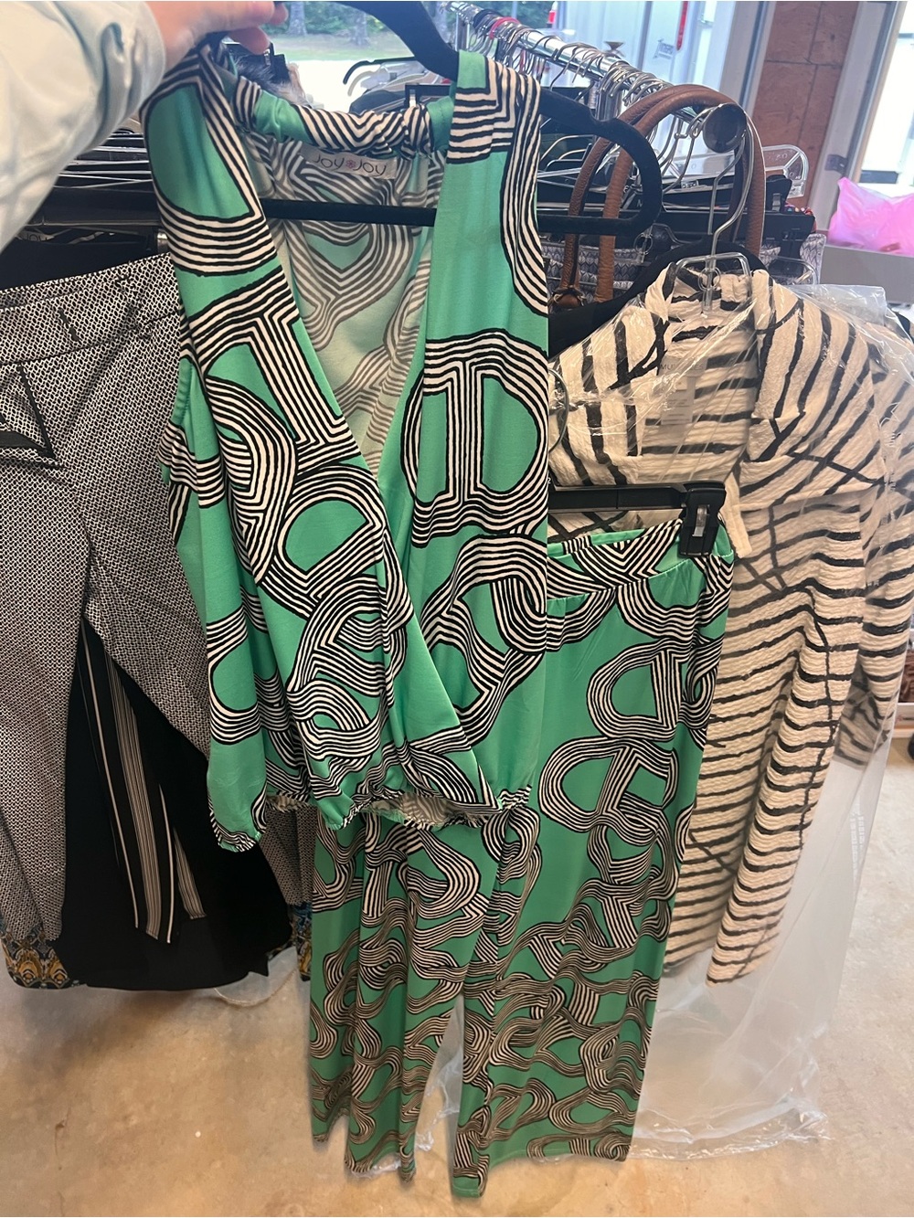 Joy Joy Green & Black Patterned Sleeveless Jumpsuit